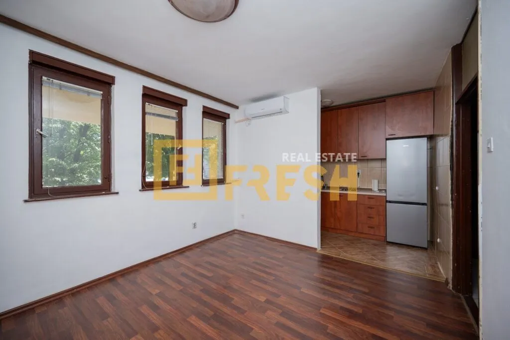 Rent, office space, 27m², Preko Morače, Podgorica