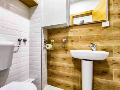 Sale, three bedroom apartment, 89m², Autobuska stanica, Podgorica - image 20