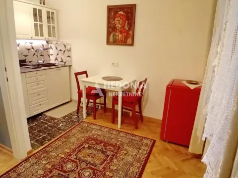 Rent, one bedroom apartment, 36m², Zeleni Venac, Beograd - image 7