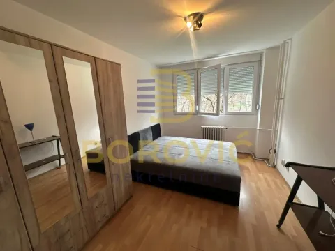 Izdavanje, trosoban stan, 60m², Novi Beograd Sve Podlokacije, Beograd - image 4