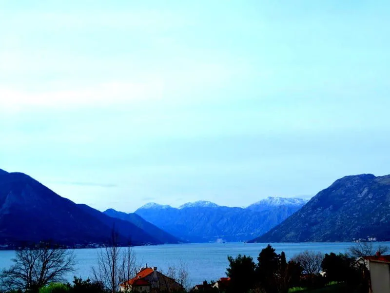 Prodaja, stan, 68m², Dobrota, Kotor