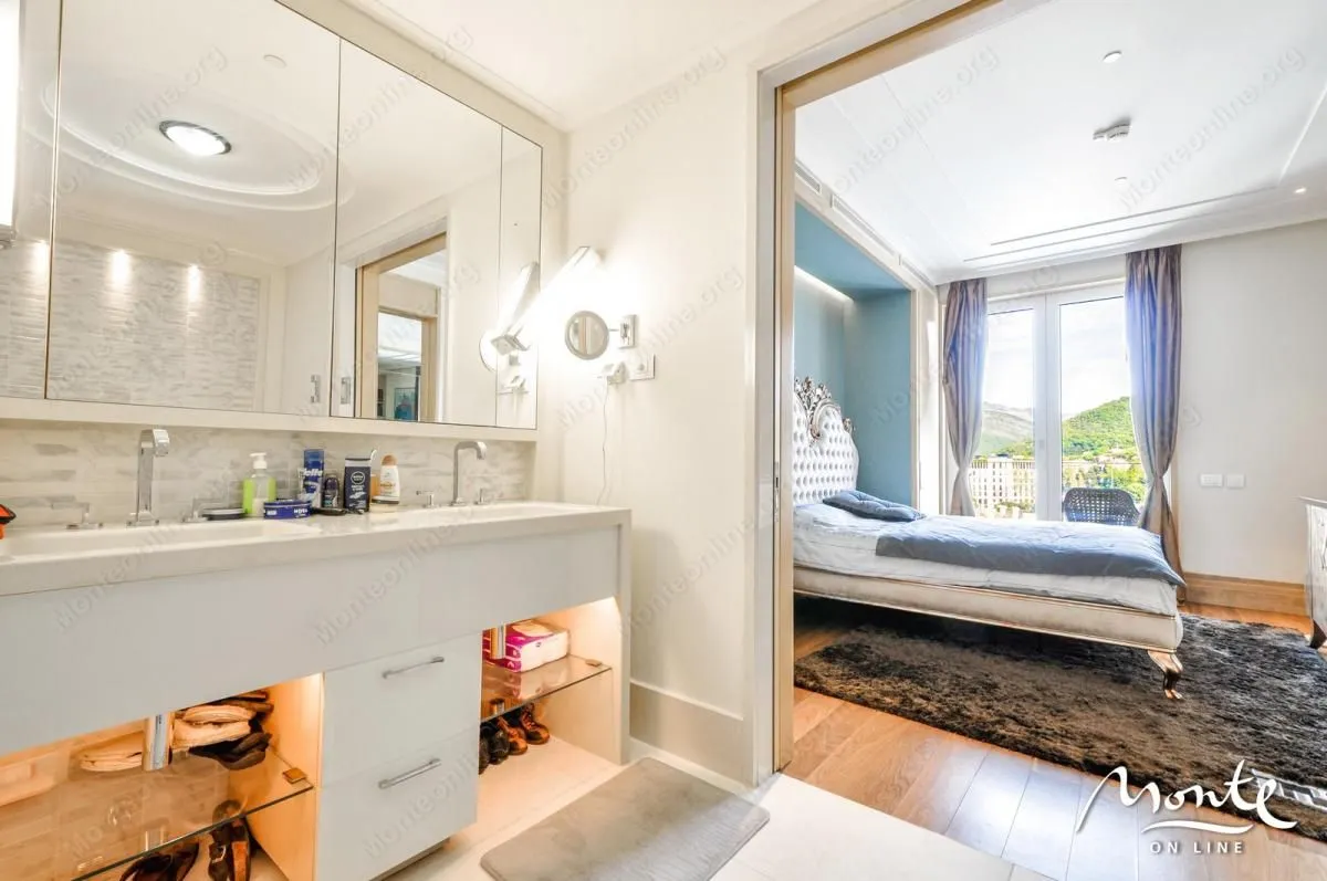 Prodaja, jednosoban stan, 69m², Porto Montenegro, Tivat