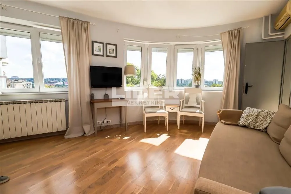Rent, one bedroom apartment, 47m², Neimar, Vračar Sve Podlokacije