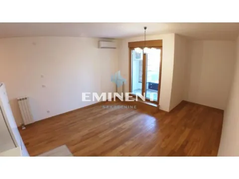 Stan in Novi Beograd Blok 65