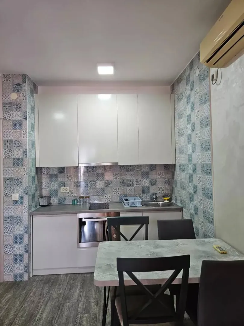 Rent, one bedroom apartment, 60m², Babin Do, Budva