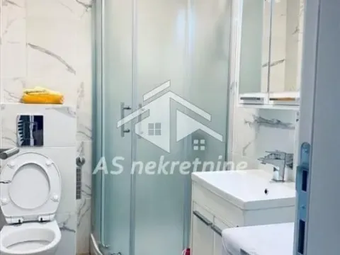 Rent, two bedroom apartment, 42m², Kalenić Pijaca, Vračar Sve Podlokacije - image 7