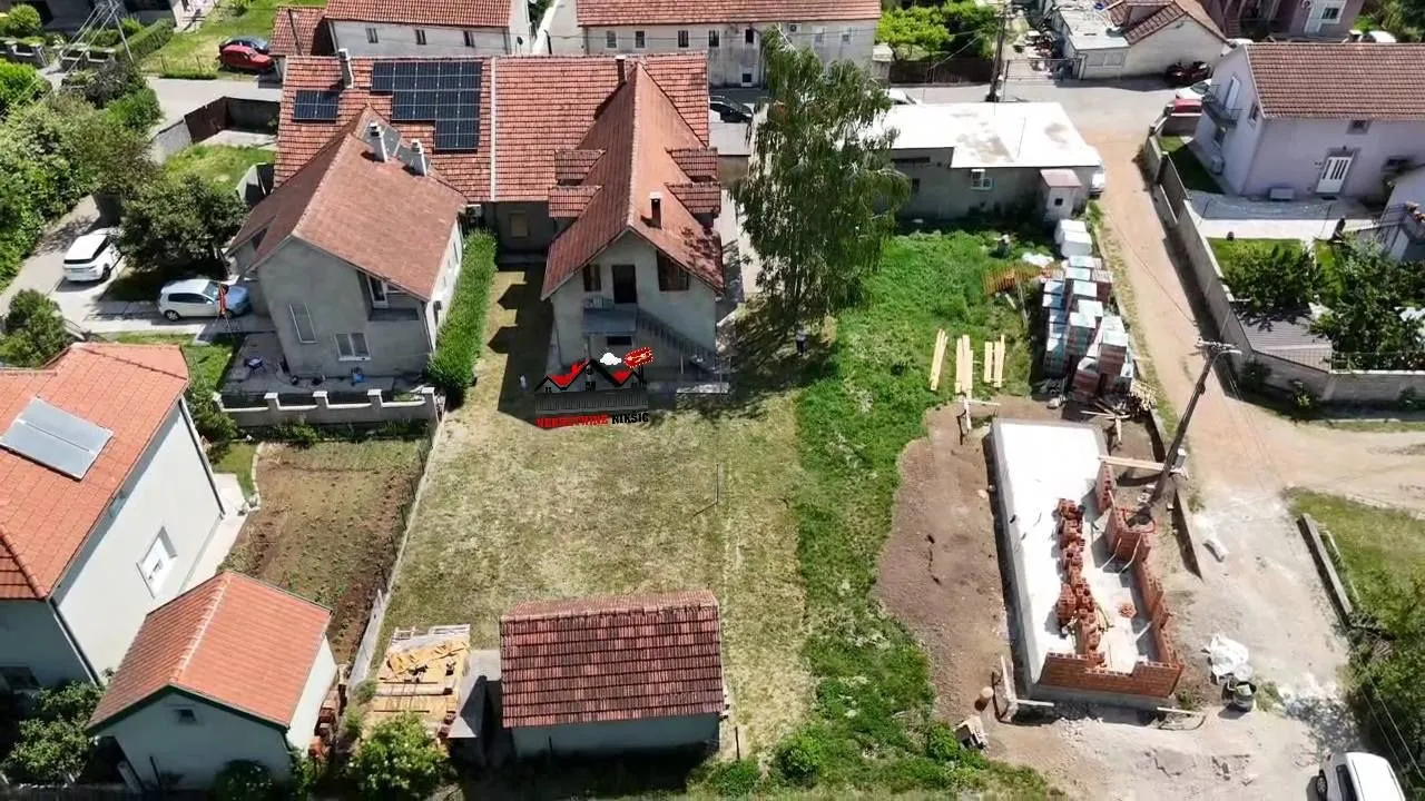 Sale, house, 197m², Stara varoš, Nikšić
