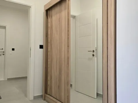 Izdavanje, dvosoban stan, 80m², Gorica C, Podgorica - image 6