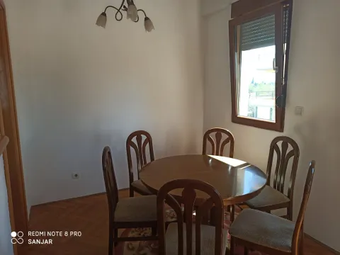 Izdavanje, dvosoban stan, 60m², Preko Morače, Podgorica - image 2