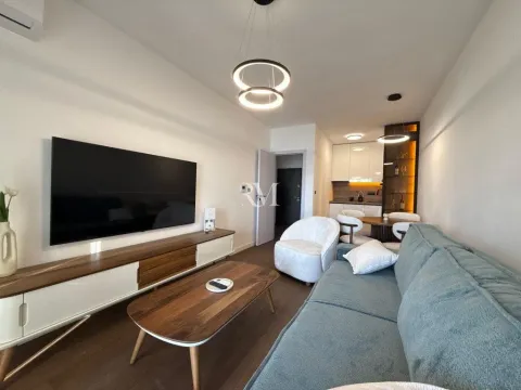 Rent, one bedroom apartment, 45m², Donja Lastva, Tivat - image 2