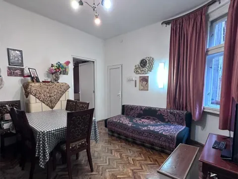 Stan in Kalenić Pijaca