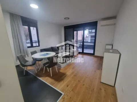 Sale, three bedroom apartment, 61m², Zemun Sve Podlokacije, Beograd - image 3