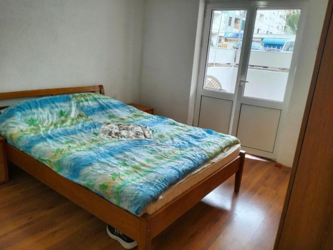 Rent, one bedroom apartment, 55m², Centar, Bar