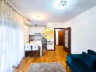 Izdavanje, dvosoban stan, 70m², City Kvart, Podgorica - image 2