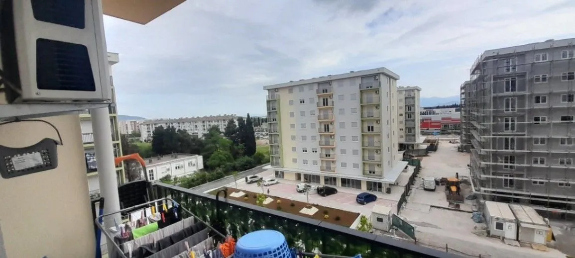 Prodaja, jednosoban stan, 41m², Pobrežje, Podgorica
