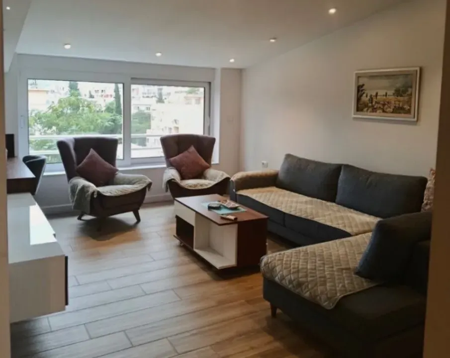 Rent, two bedroom apartment, 100m², Preko Morače, Podgorica