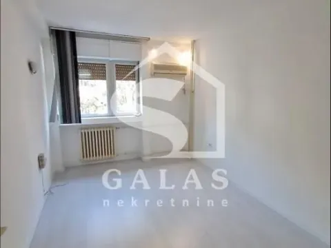Rent, apartment, 38m², Kalenić Pijaca, Vračar Sve Podlokacije
