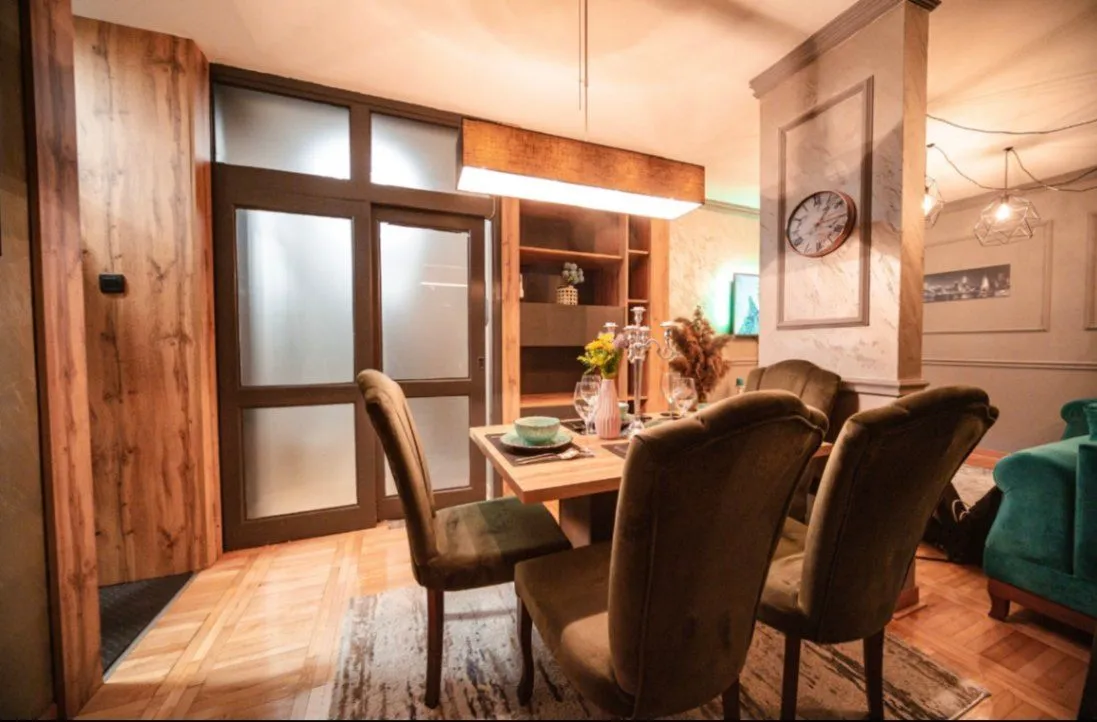 Izdavanje, dvosoban stan, 60m², Stari Aerodrom, Podgorica