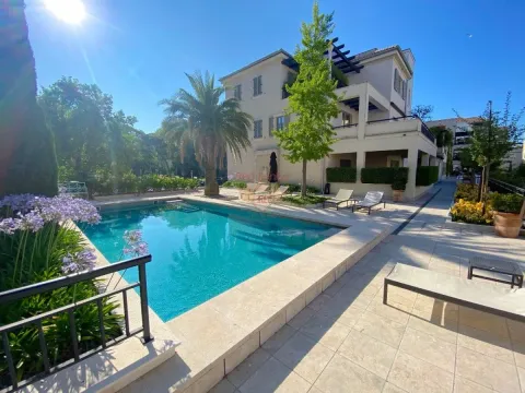 Sale, one bedroom apartment, 34m², Tivat, Crna Gora