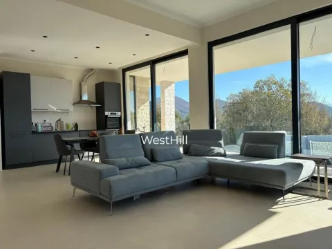 Prodaja, kuća, 165m², Herceg Novi, Crna Gora - image 11