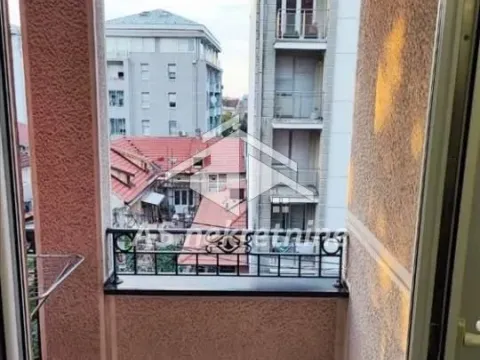 Rent, two bedroom apartment, 42m², Vračar Sve Podlokacije, Beograd - image 17