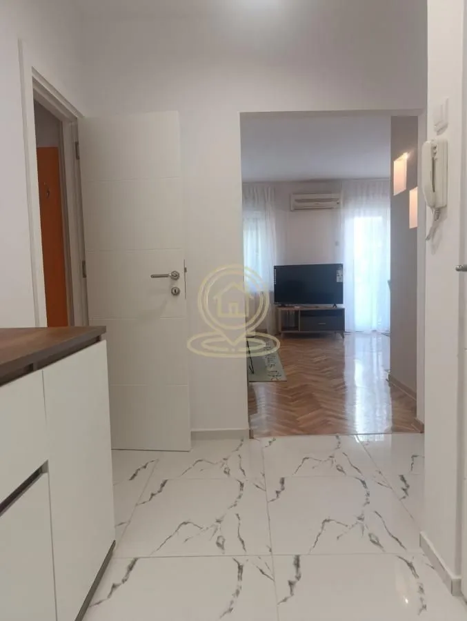 Rent, three bedroom apartment, 78m², Severni Bulevar, Zvezdara Sve Podlokacije