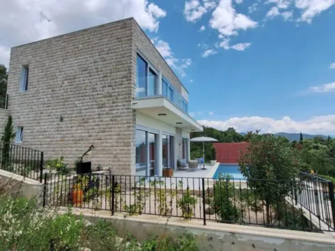 Sale, house, 320m², Herceg Novi, Crna Gora