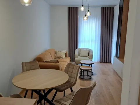Rent, one bedroom apartment, 45m², City Kvart, Podgorica - image 1