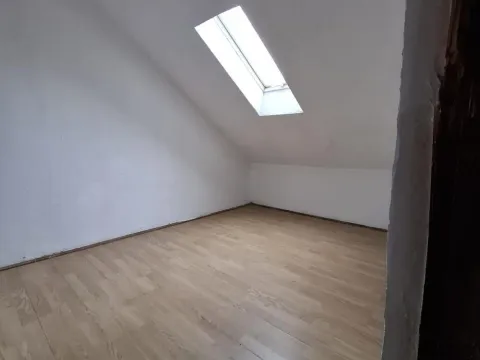 Sale, house, 254m², Karaburma, Palilula Sve Podlokacije - image 18