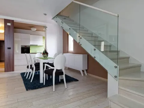 Sale, apartment, 125m², Tivat, Crna Gora - image 1