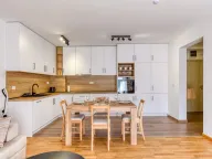 Izdavanje, dvosoban stan, 70m², Zaobilaznica, Budva - image 1