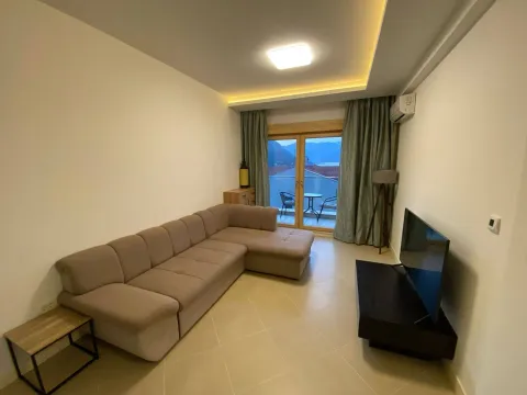 Prodaja, dvosoban stan, 62m², Dobrota, Kotor - image 5