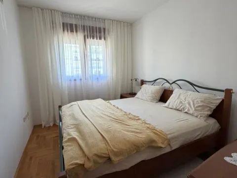 Izdavanje, stan, 64m², Stari Aerodrom, Podgorica - image 3