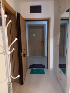 Izdavanje, jednosoban stan, 50m², City Kvart, Podgorica - image 9