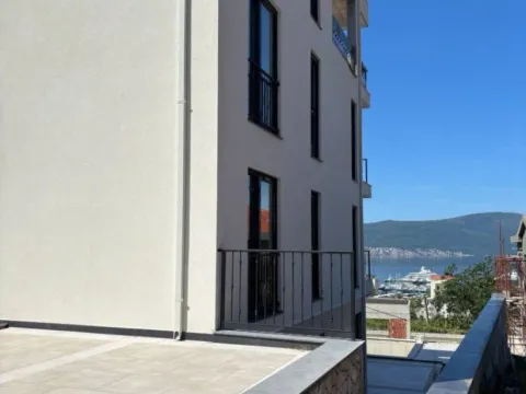 Sale, two bedroom apartment, 76m², Tivat, Crna Gora - image 2