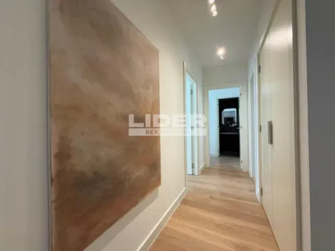 Izdavanje, trosoban stan, 86m², Savski Venac, Beograd - image 3