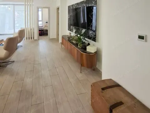 Sale, three bedroom apartment, 118m², Dubovica, Budva - image 2