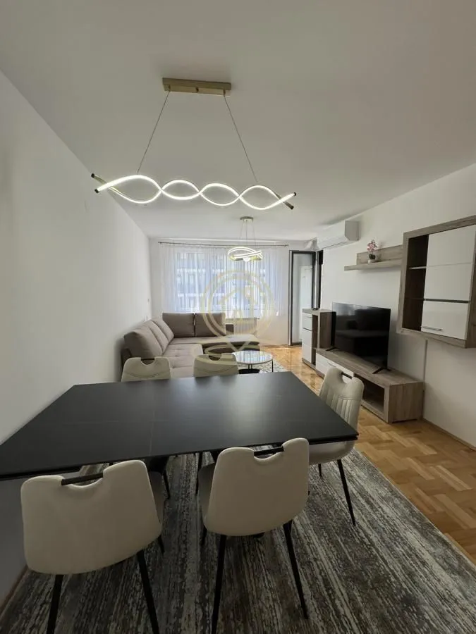Rent, two bedroom apartment, 55m², Medijana, Niš