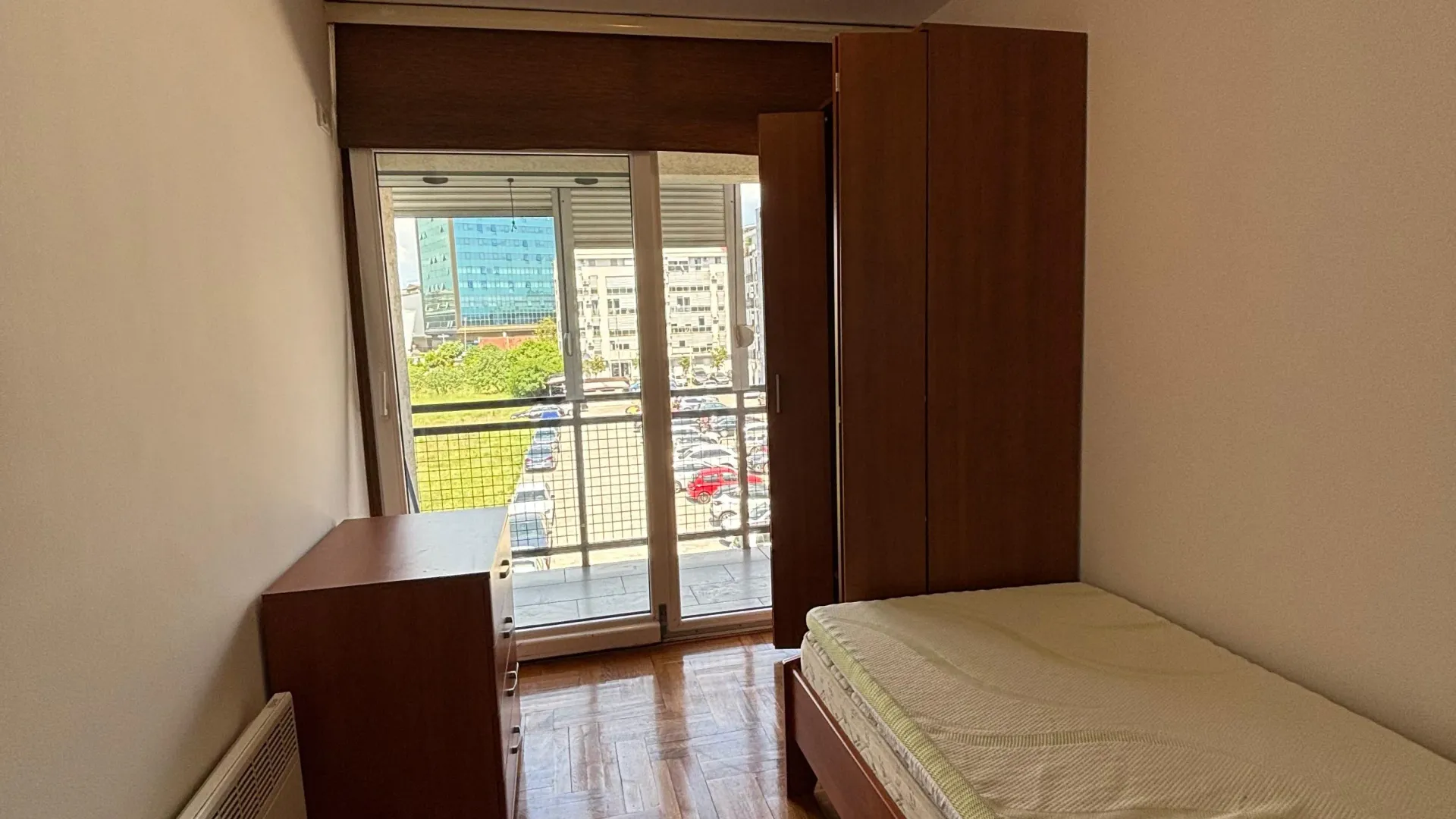Izdavanje, dvosoban stan, 60m², 1 maj, Podgorica