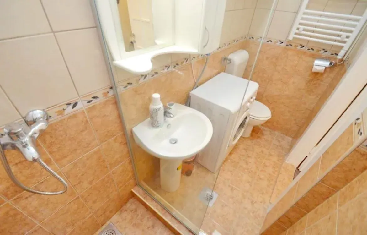 Prodaja, jednosoban stan, 42m², Stari Grad Kotor, Kotor