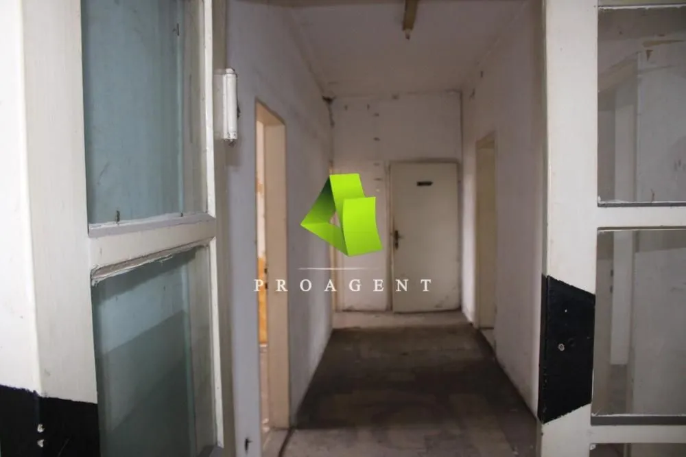 Rent, office space, 828m², Medijana, Niš