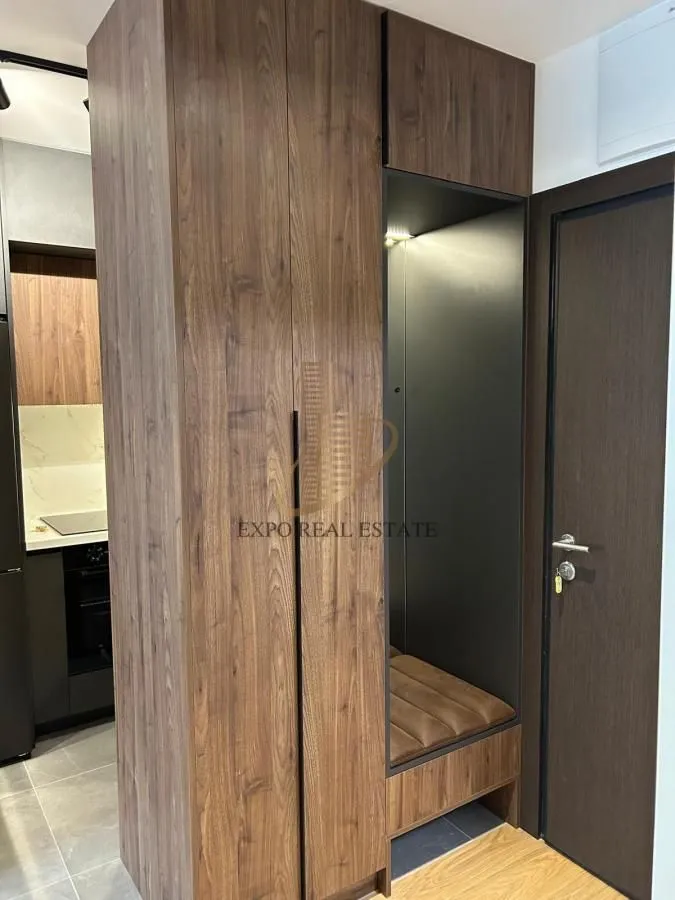 Izdavanje, jednosoban stan, 42m², Sajmište, Novi Sad