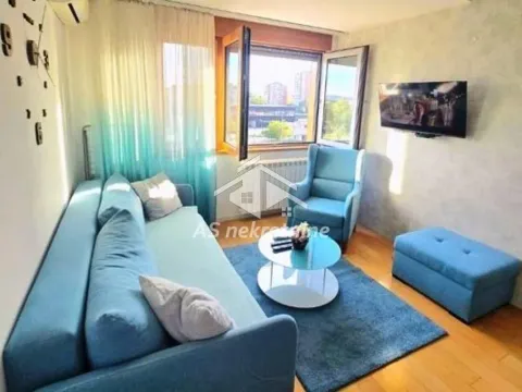 Stan in Novi Beograd Blok 67