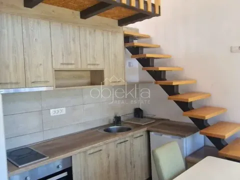 Rent, apartment, 45m², Tivat, Crna Gora - image 2