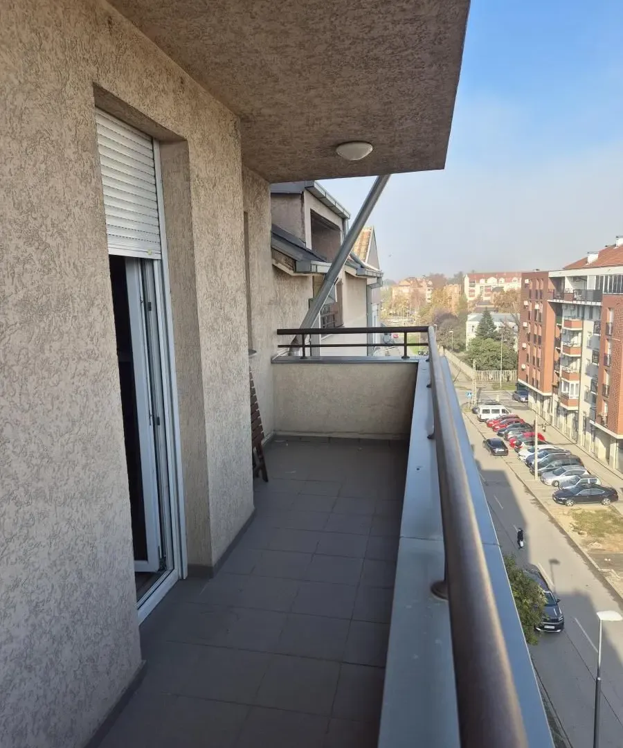 Prodaja, četvorosoban stan, 119m², Nova Detelinara, Novi Sad Sve Podlokacije