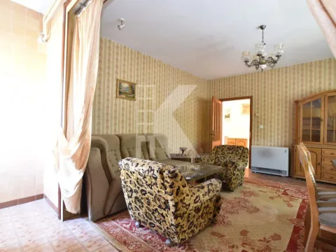 Prodaja, kuća, 240m², Dahna, Podgorica - image 18