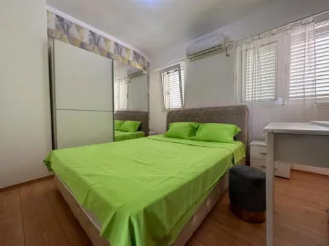 Izdavanje, jednosoban stan, 50m², Centar, Tivat - image 8