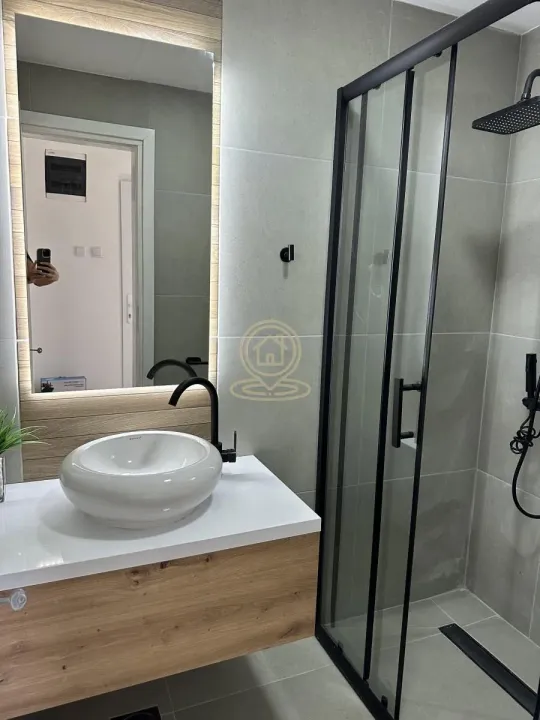 Prodaja, trosoban stan, 68m², Pantelej, Niš