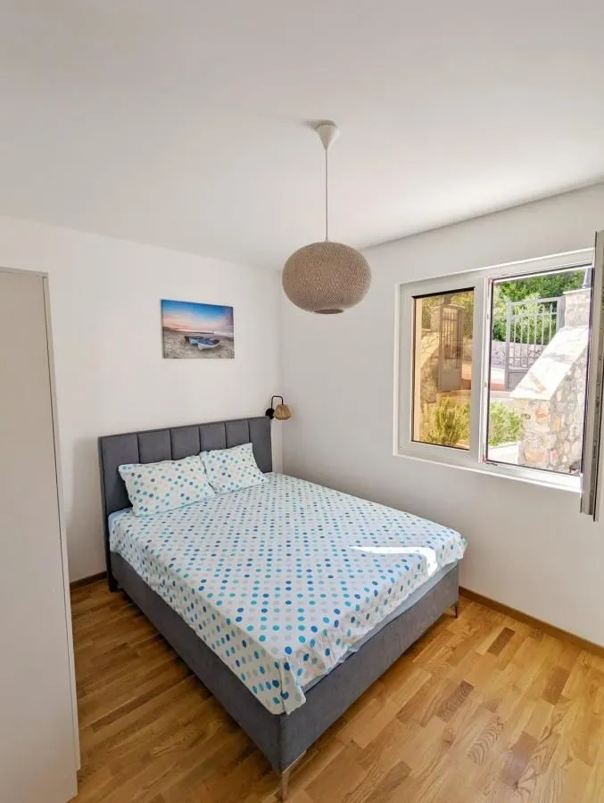 Prodaja, jednosoban stan, 47m², Bogišići, Tivat