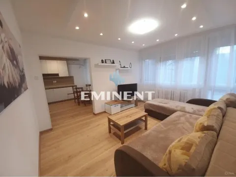 Stan in Novi Beograd Blok 70